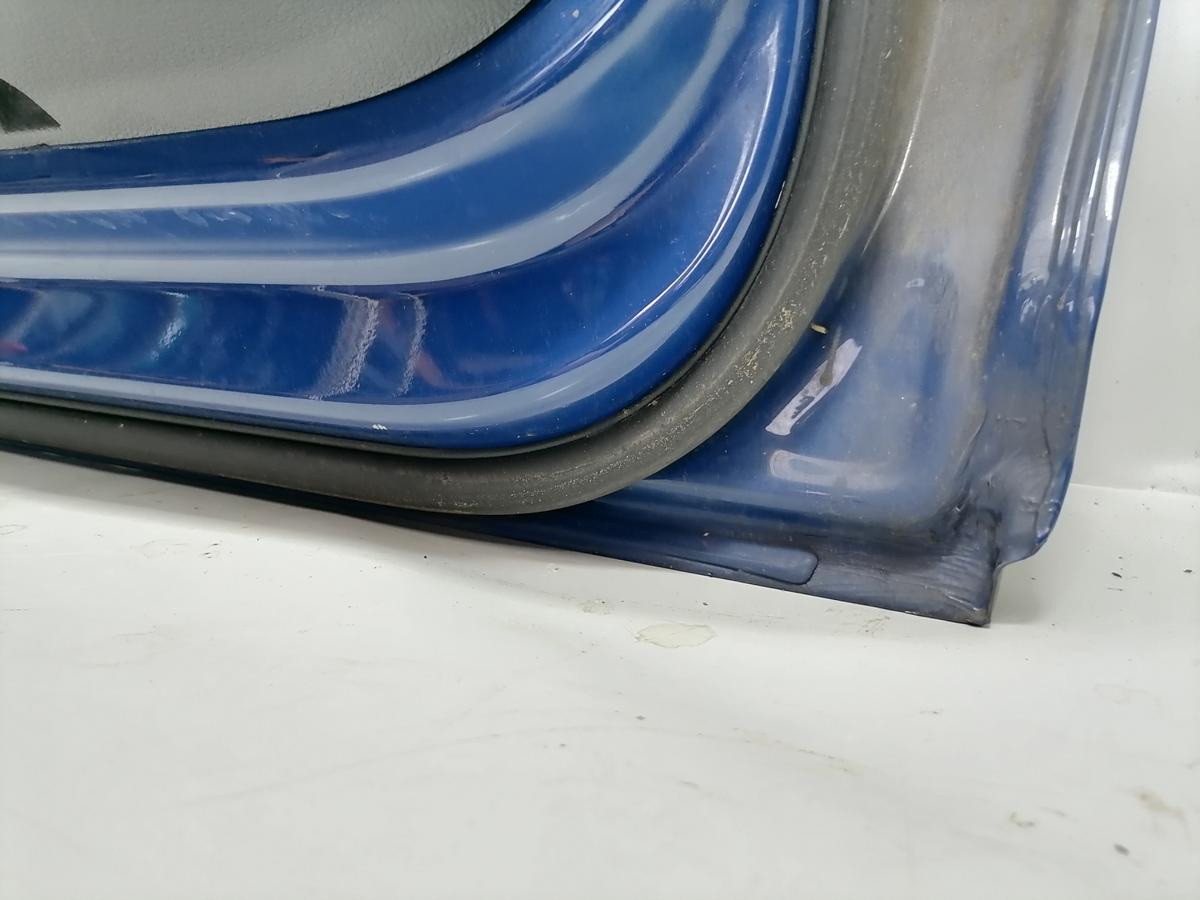 VW Touran 1T original T&uuml;r hinten links LL5M Indienblau Rohbau Bj.2008